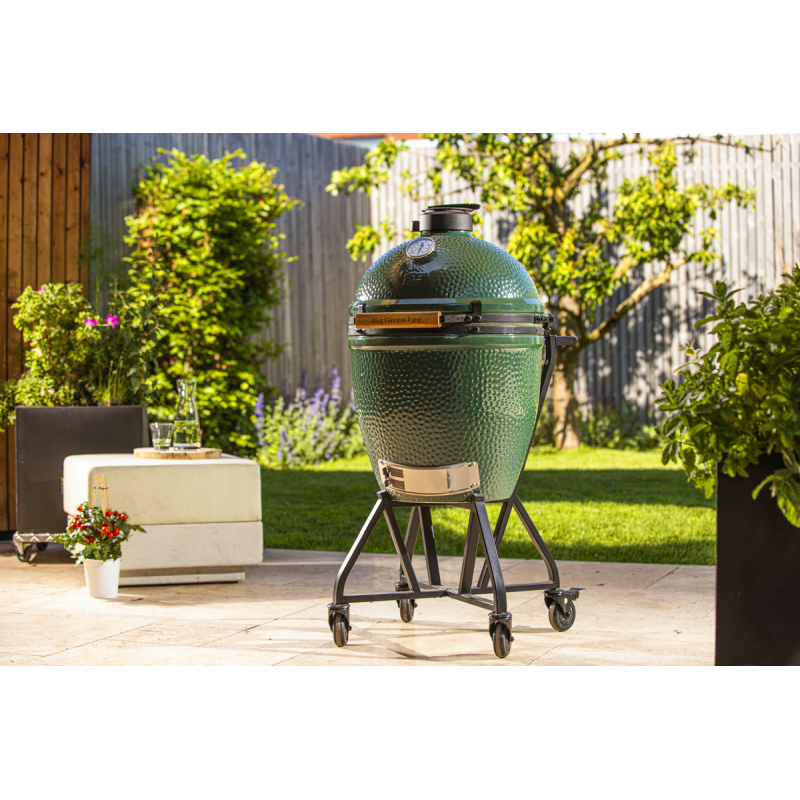 intEGGreeritud alus käepidemega